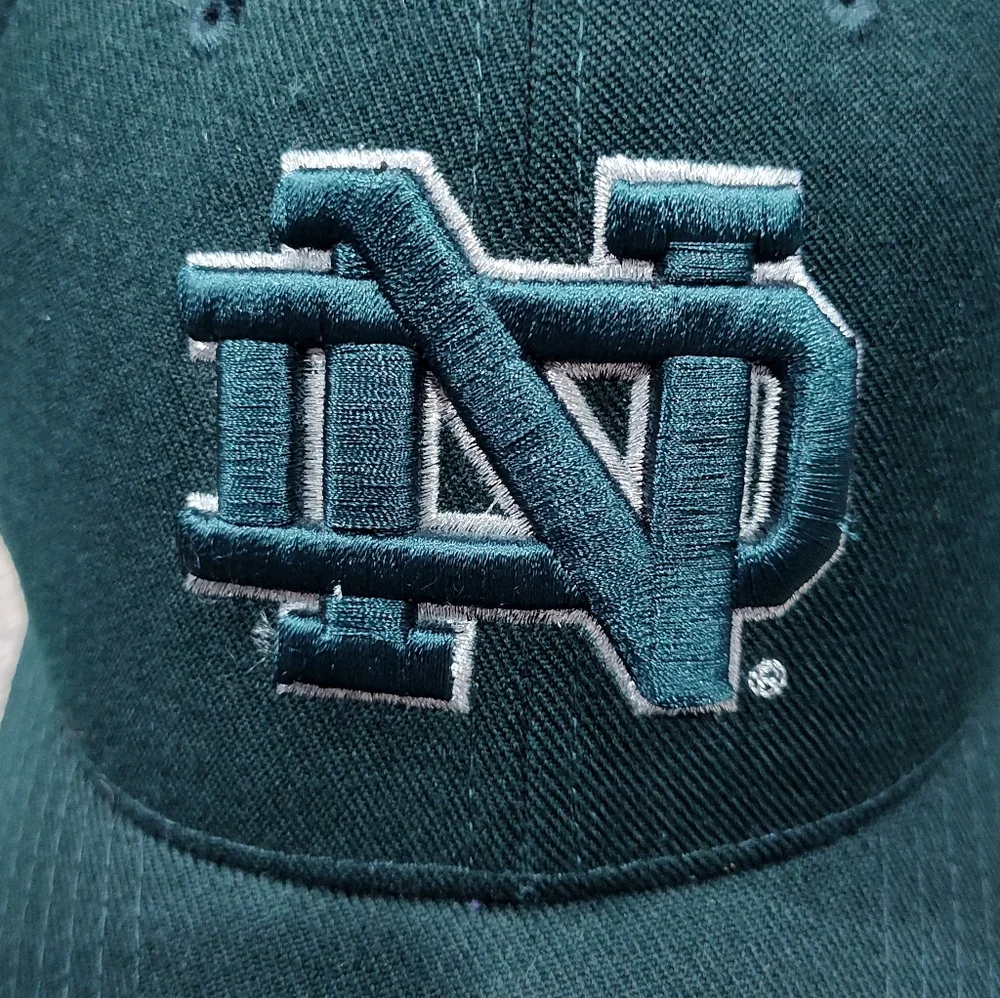 Notre Dame Fighting Irish Zephyr Kelly Green Fitted Hat Cap Size 7 1/4